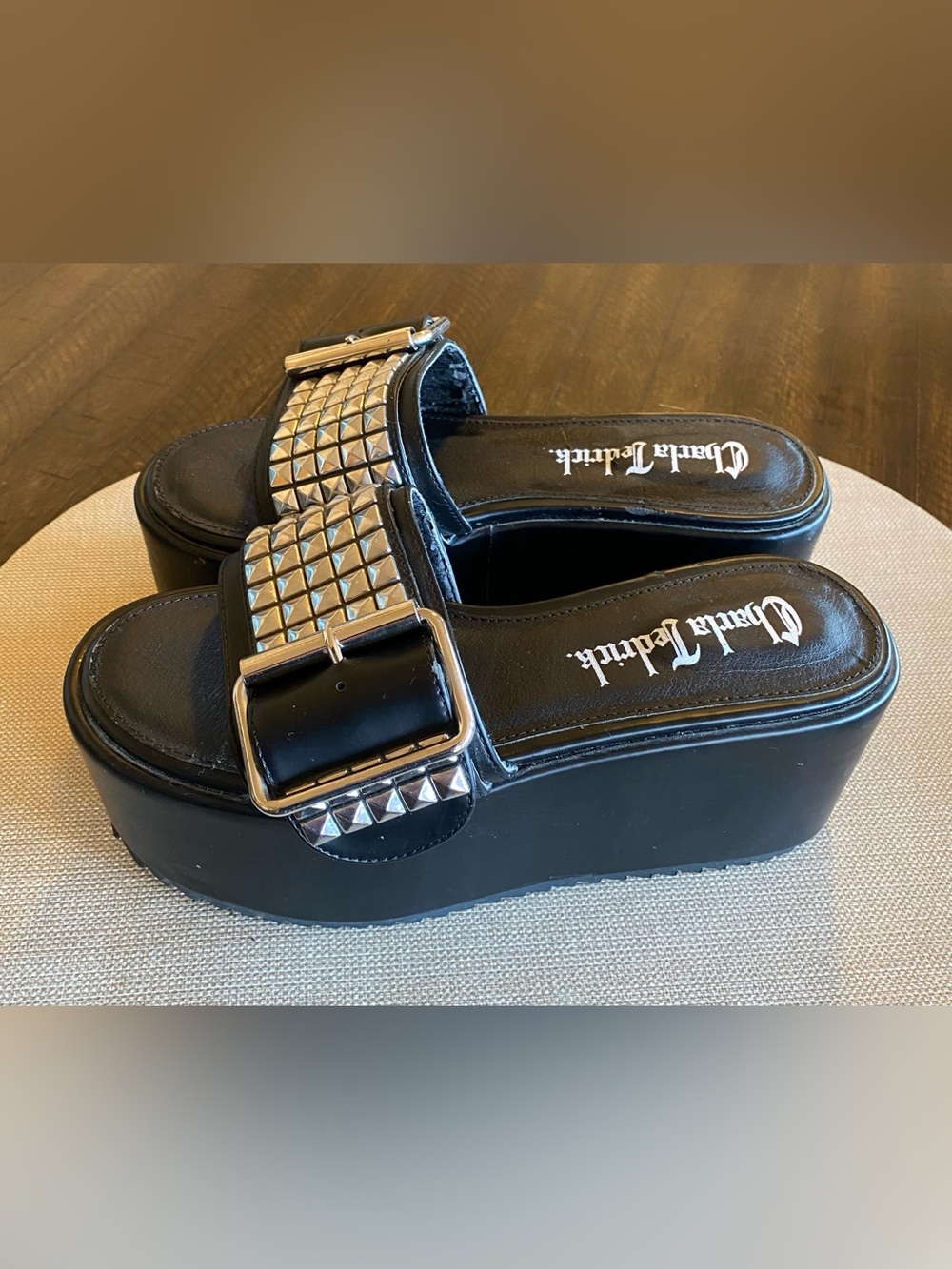 CHARLA TEDRICK Platform Slides SANDALS SHOES Silver Studs Thick Chunky Sole 7